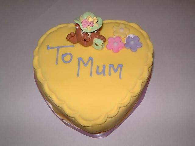 Food-Birthday-cake-for-mum.jpg