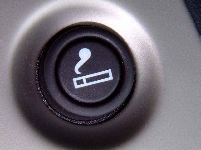 Vehicles Cigar lighter on aluminium panel in Honda Civic Max